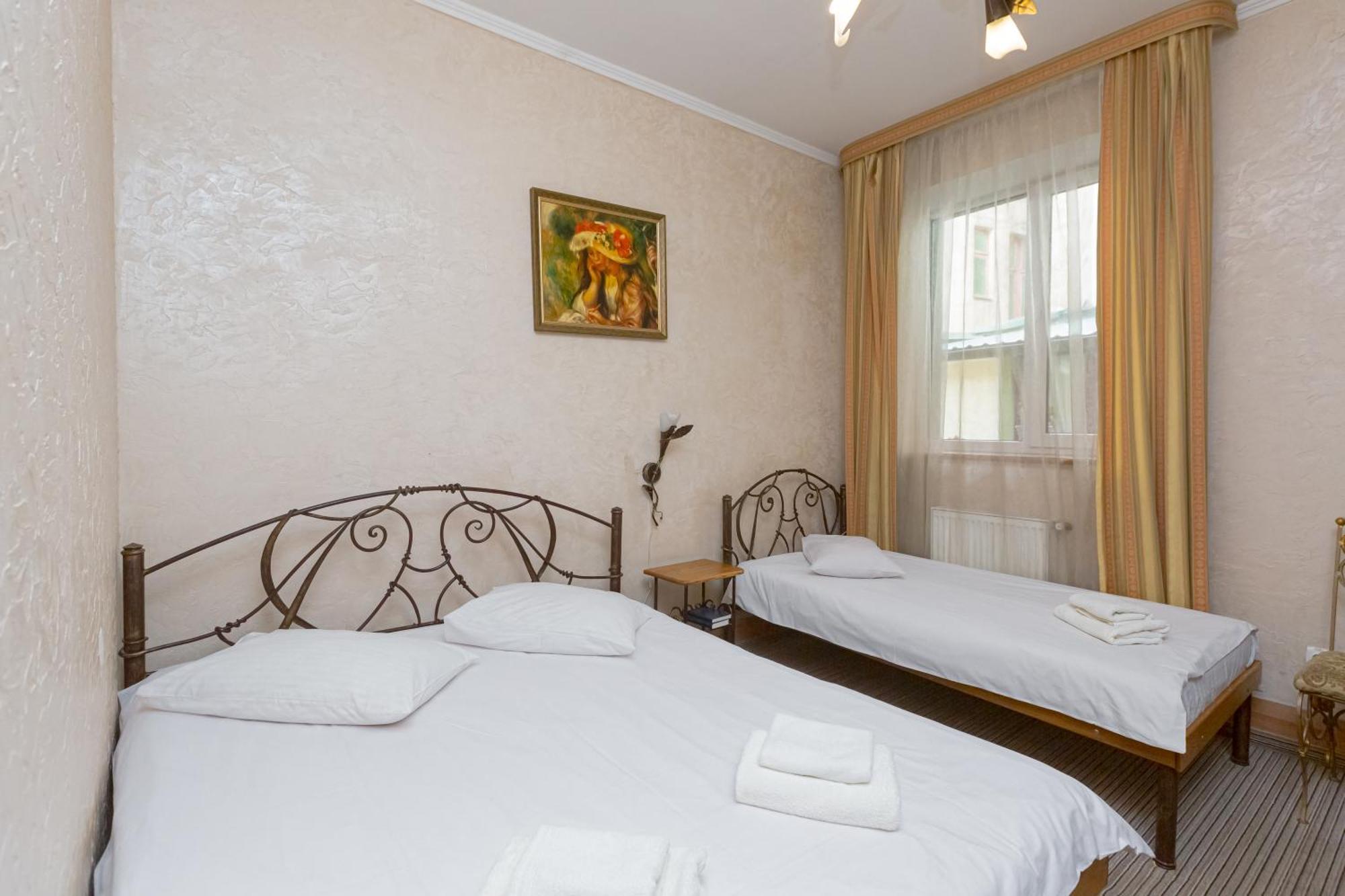 Staryi Krakiv Hotel Liov Exterior foto
