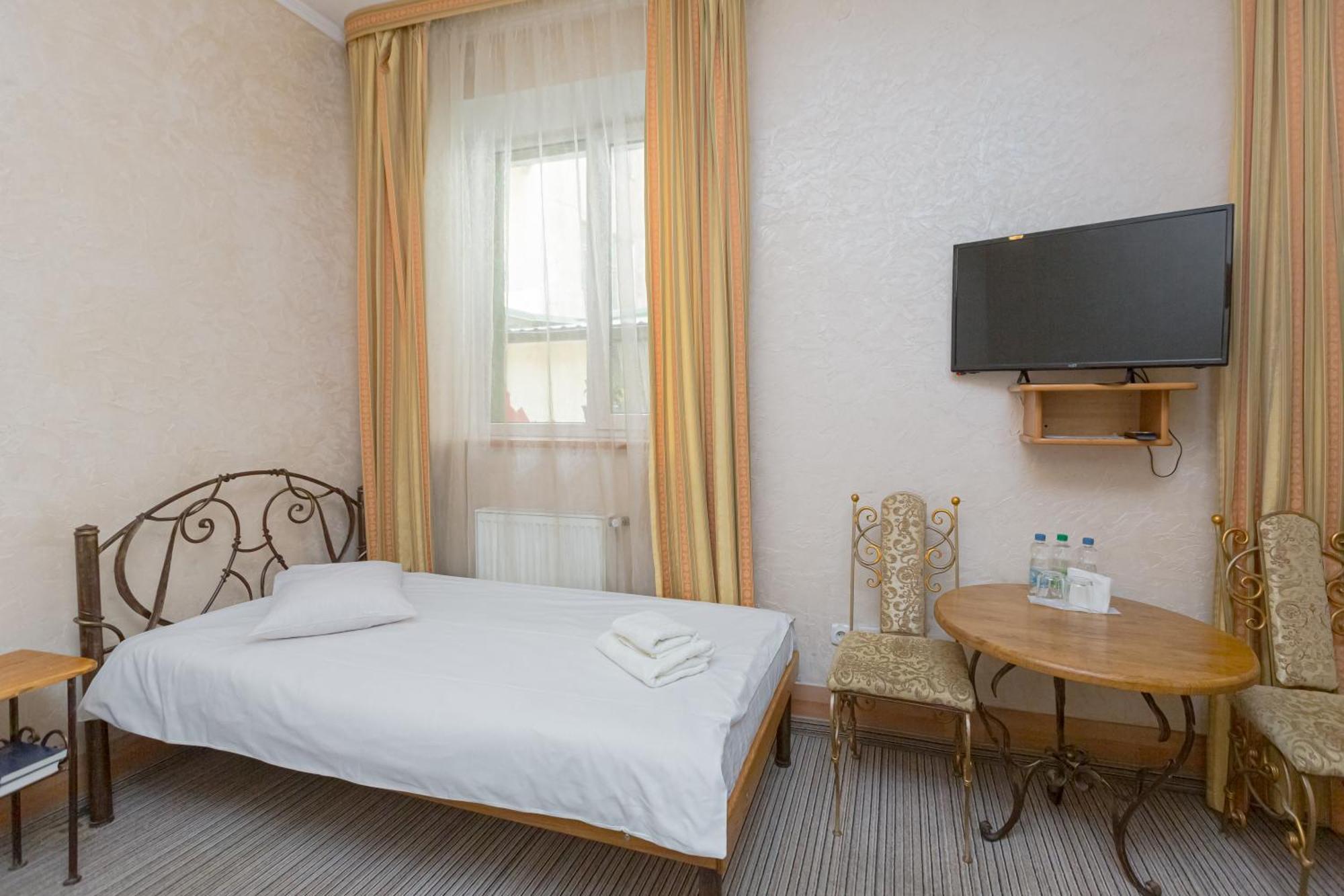 Staryi Krakiv Hotel Liov Exterior foto